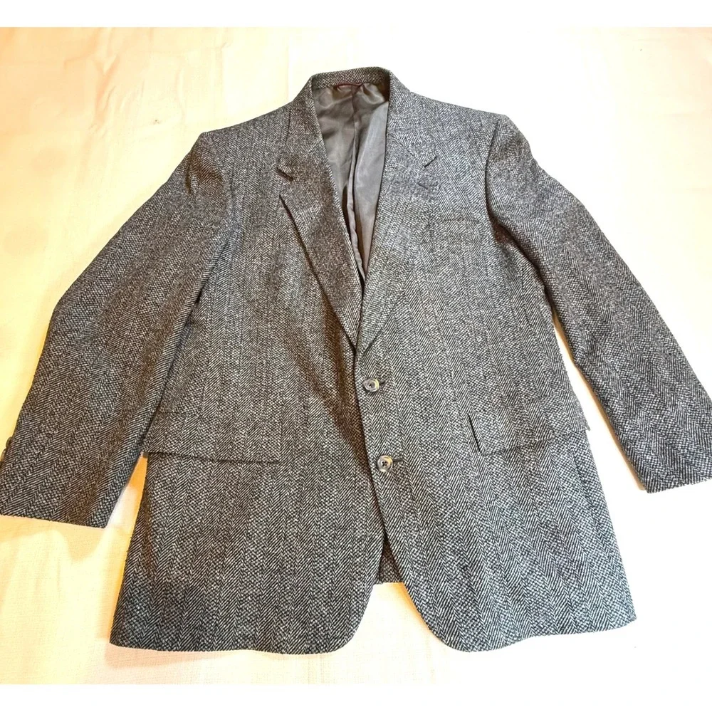 Vintage Hart Schaffner Marx 46R‎ Gray Herringbone Blazer Union Made Sport Coat